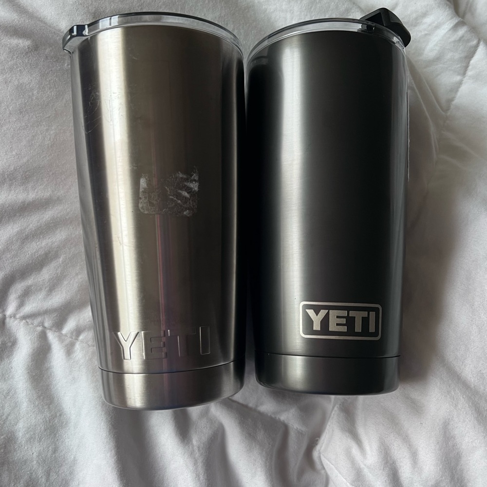Stainless Steel & Graphite 20oz Yeti Rambler Tumblers